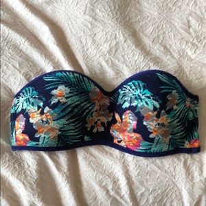 Floral printed VS Pink bralette